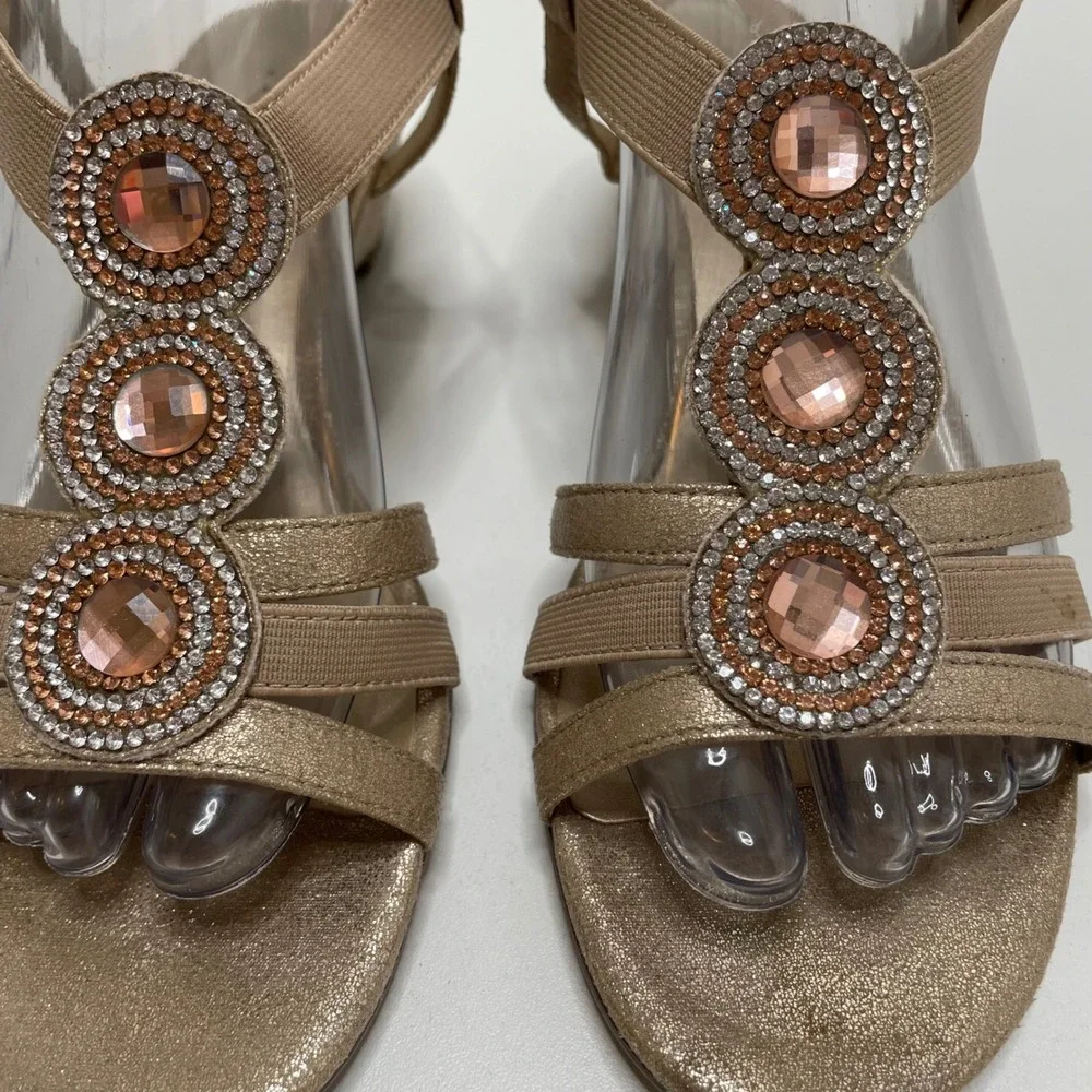 Karen Scott‎ Casha Gold Metallic Jeweled Wedge Sandals Dress 8.5M Elastic Straps